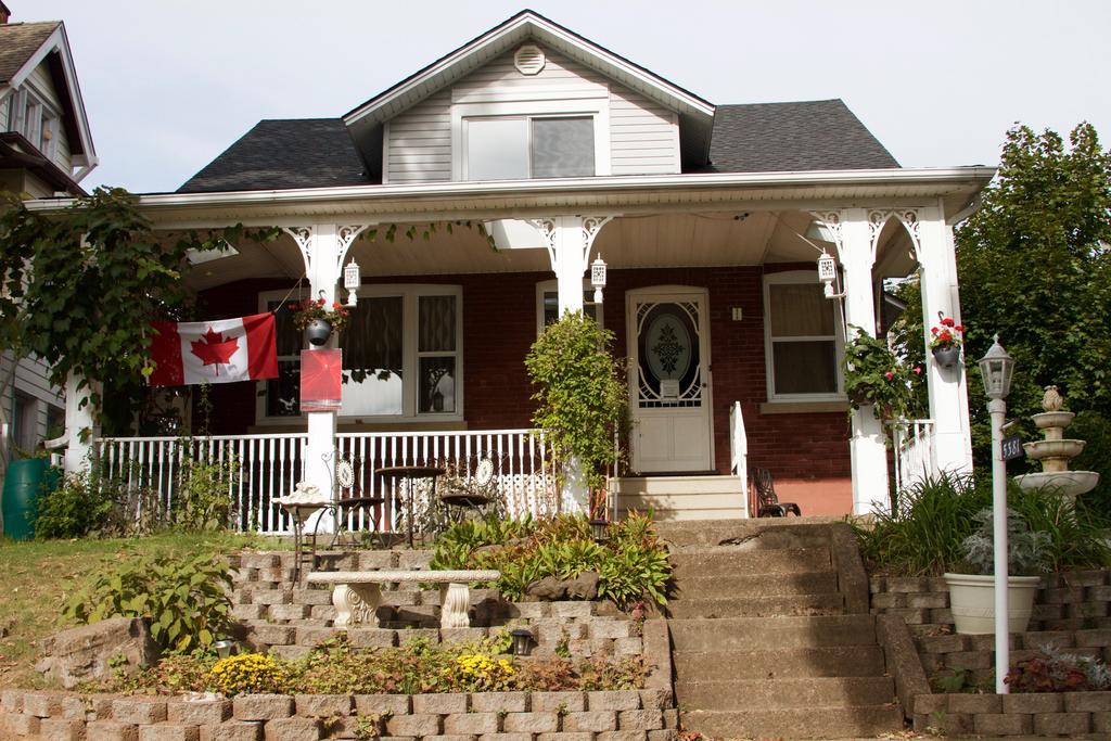 Glen Mhor Bed And Breakfast Καταρράκτες του Νιαγάρα Εξωτερικό φωτογραφία
