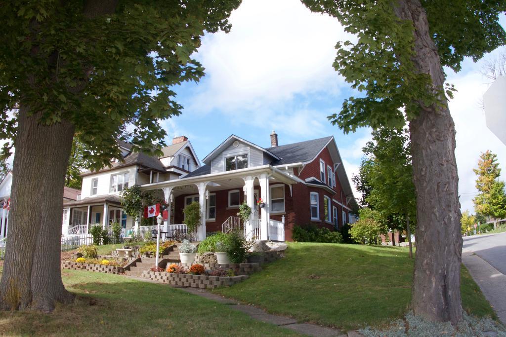 Glen Mhor Bed And Breakfast Καταρράκτες του Νιαγάρα Εξωτερικό φωτογραφία